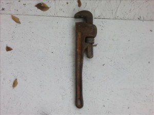 pipe-wrench1-heating and cooling HVAC tool list