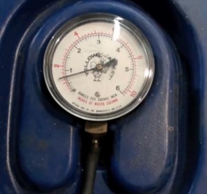 How to measure water column gas pressure