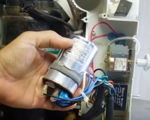 Replaceing the Capacitor In a Window Air Conditioning Unit