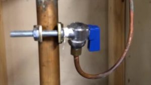 How to Hookup or Repair a Swamp Cooler Water Line 2