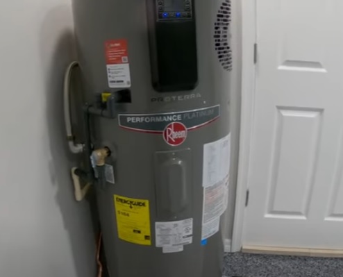 Electric vs. Gas vs. Heat Pump Water Heater Installation